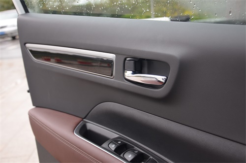 试驾2011雷诺科雷傲,东风雷诺科雷傲2018款试驾四驱