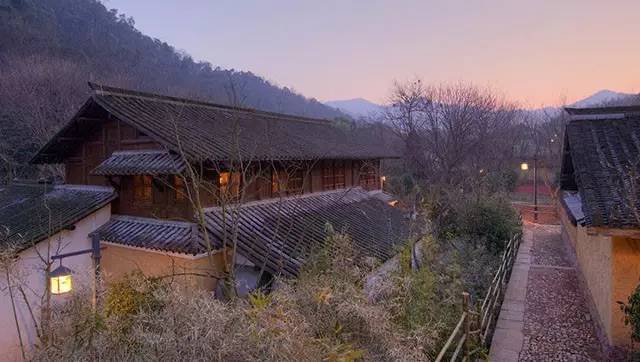 中国十大最受欢迎度假酒店排名 (中国最美最新的8家度假酒店)