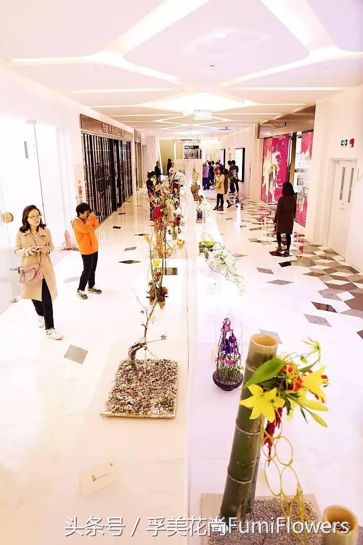 昨天三里屯,三里屯昨天