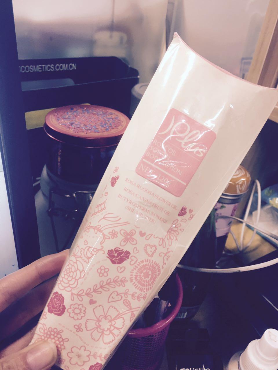 眼霜TOP12|工作这么忙，没一只好的眼霜怎么行！