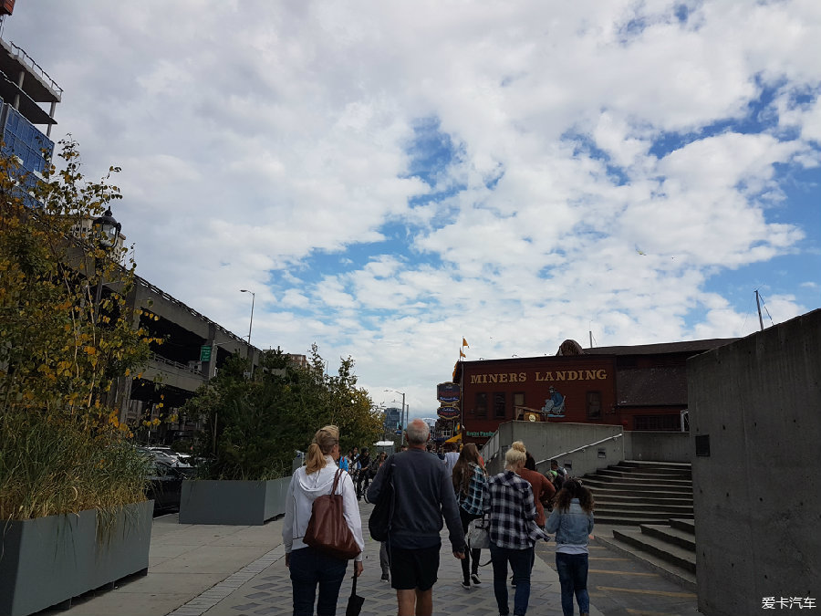 星巴克回龙观永旺,回龙观有几家星巴克