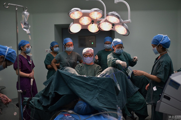 妇产科男医生看病好吗,男生可以去妇产科医生看病吗