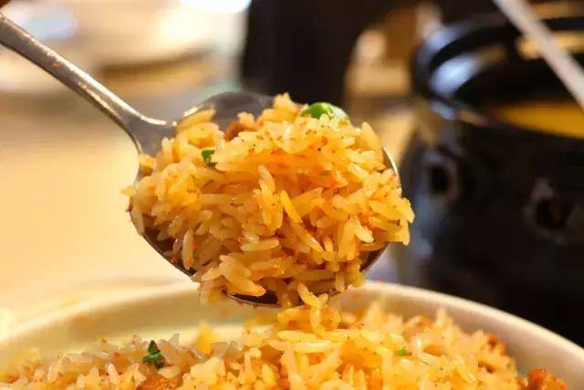 泉州海鲜界的新宠在怒吼!这条有故事的神秘鱼,带你一秒穿越侏罗