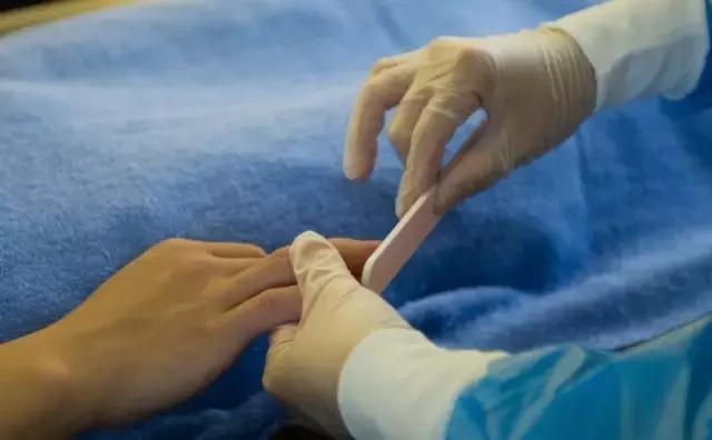 入殓师这个职业是什么 (入殓师每个职业都值得被尊重)