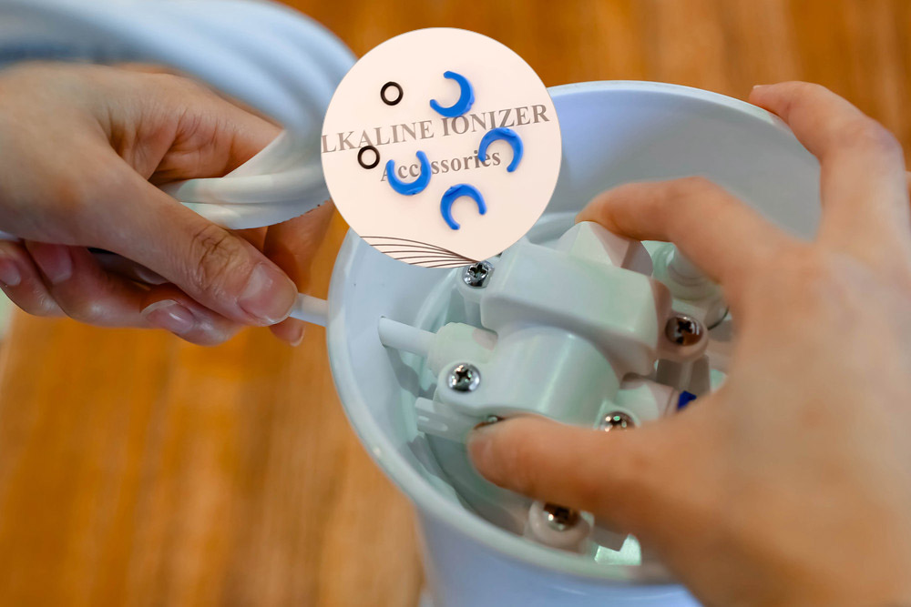 无电反渗透净水机测评,弱碱性净水机和普通净水机