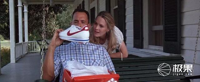 耐克经典鞋阿甘同款,耐克经典的跑鞋有哪些