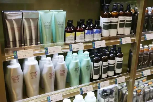 3折起！3800㎡的自拍圣地，杭州最洋气的进口超市长这样？