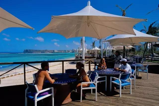 这里买一线大牌比香港便宜3成！风景还很美！