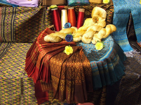 到泰国买啥最划算,到泰国哪里购物便宜