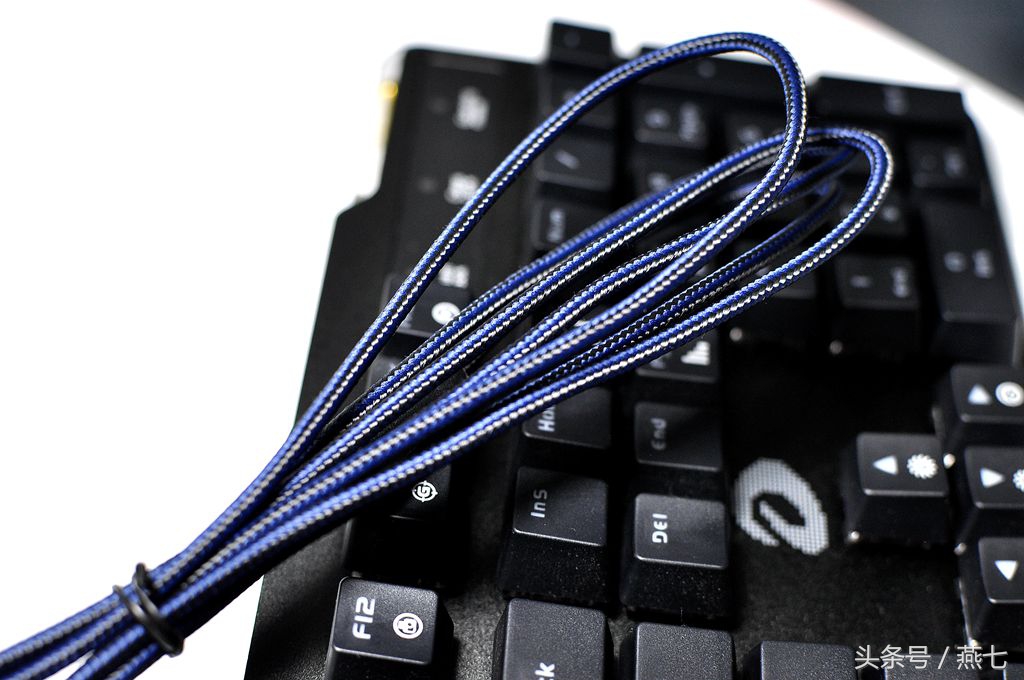 达尔优ek815键盘评测,达尔优ek815机械键盘测评