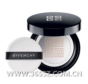 这些底妆可以让你的妆容更上档次,精致妆容的底妆正确步骤