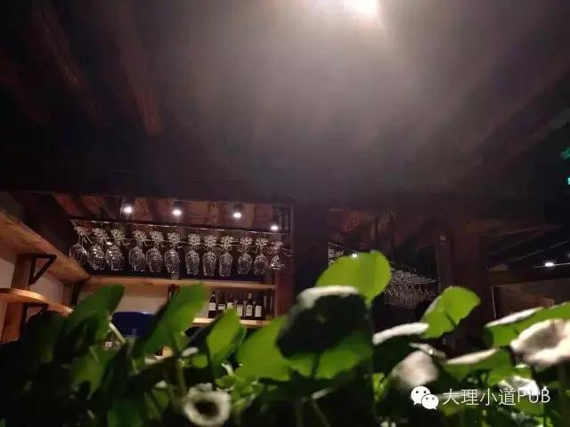 搜店|小道PUB大理谋生,小道谋爱,与好音乐不期而遇