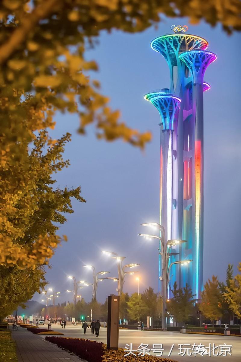 世界最大三塔连体建筑,全世界最大的三塔连体建筑