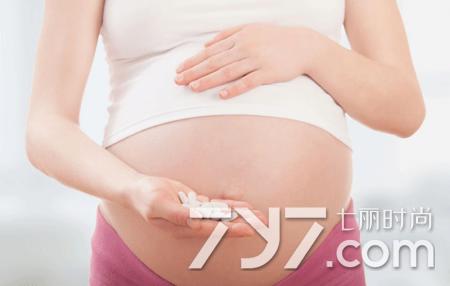 孕妇打喷嚏流鼻涕可以煮什么吃,孕妇喉咙疼流鼻涕打喷嚏怎么办