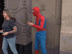 一字马看着都疼,女生一字马最疼时刻