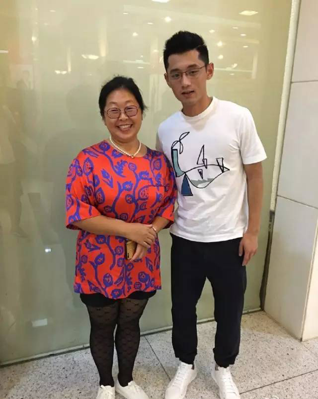 孙杨年薪多少万元,孙杨拿了多少块金牌