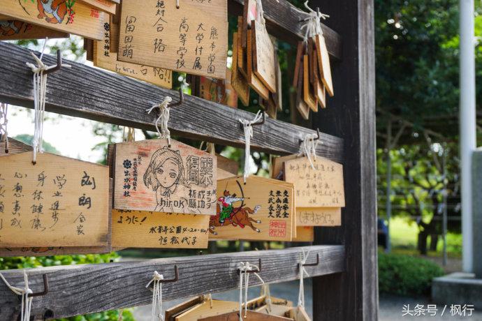 酷ma萌陪伴机器人熊本熊,酷ma萌和熊本熊