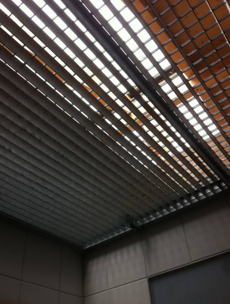 叶克飞：请放心，大摇大摆地使用政府厕所吧