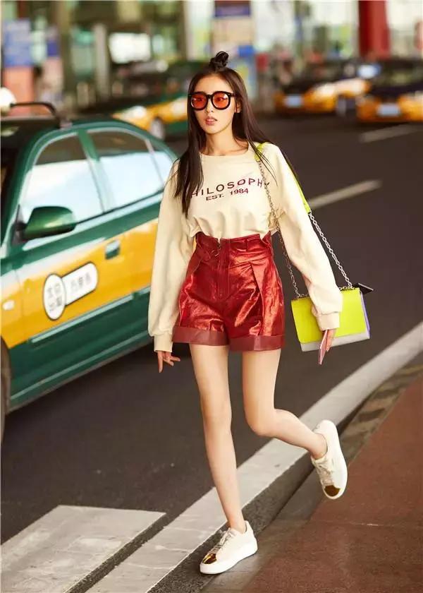 oversize卫衣怎么穿出正式感,oversize卫衣穿啥裤子