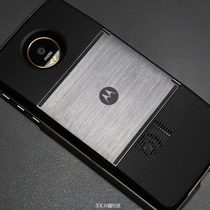 motoz投影模块如何使用,联想笔记本motoz怎么样