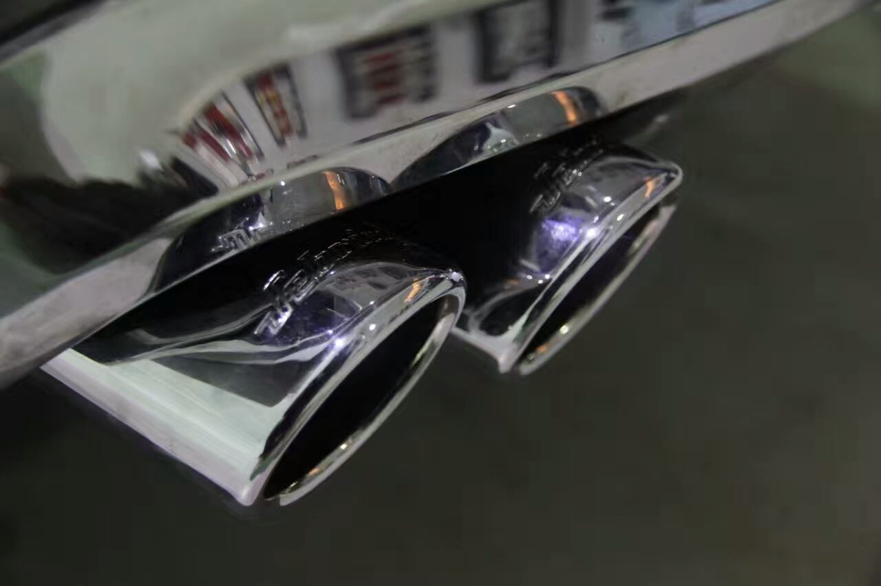 奔驰glk改装多媒体,奔驰glk改装竖条中网