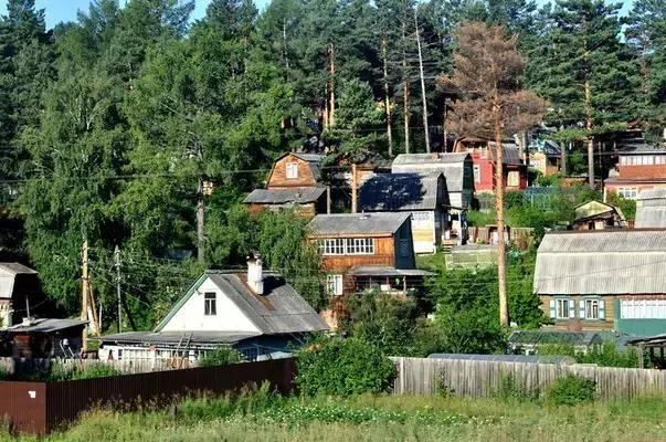 最清澈的湖泊贝加尔湖,贝加尔湖畔深沉而悠远