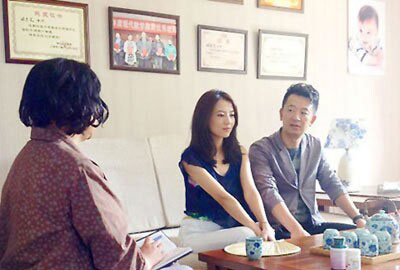 国庆带男友回家，一个真心话大冒险，让我跟堂姐成为情敌