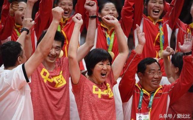 别扯蛋了，郎平不能保中国女排拿一辈子冦军、还是让郎平好好