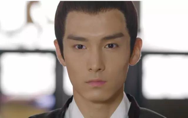 祖传治面瘫，两次行政处罚后“再犯”以非法行医罪被起诉—你造吗