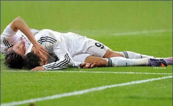 足球场上的三大经典之吻,足坛史上最强兄弟情