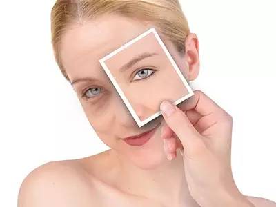 不想让眼袋陪着过年！试试这些方法，比睡觉有效多了