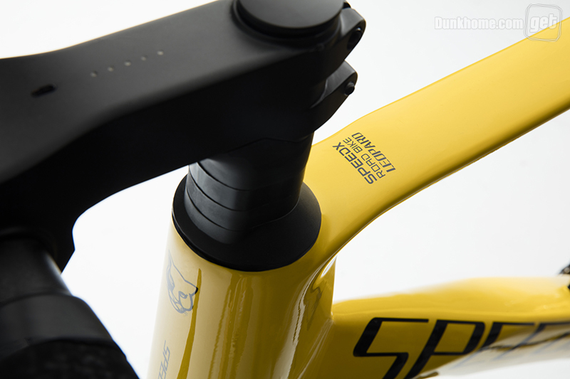 SpeedX野兽4799元全隐藏走线铝合金公路车