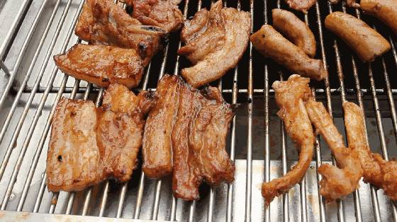 正宗西昌烧烤,喝酒吃肉看电影,关键人均才50~