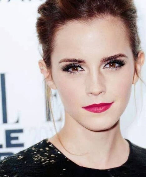 口红色号太多不会选？其实看唐嫣就对了！