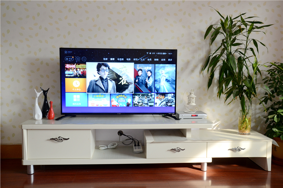 颜值与性能兼备的一体机,颜值和性能并肩的手机