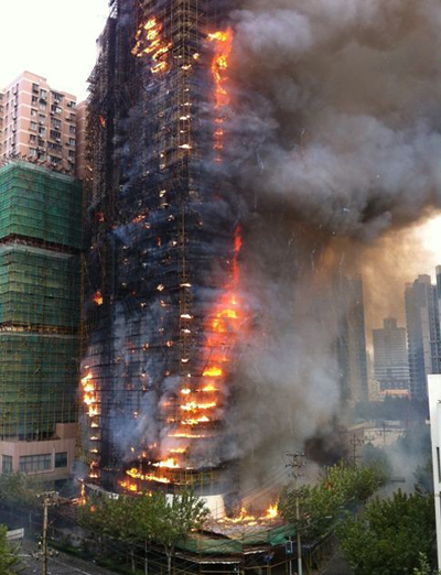 匀质板和挤塑板哪个保温效果好,挤塑板与保温板哪个保温性能好