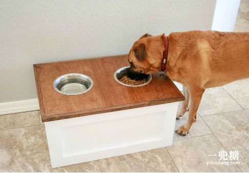 哪一种电暖炉比较好,轻奢电暖炉