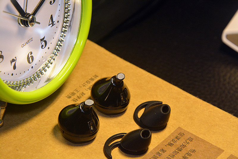 简化、半价，赛尔贝尔D900MINI蓝牙耳机体验