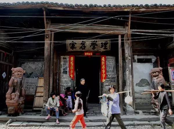 董仲舒修建水利工程,董仲舒发明了什么