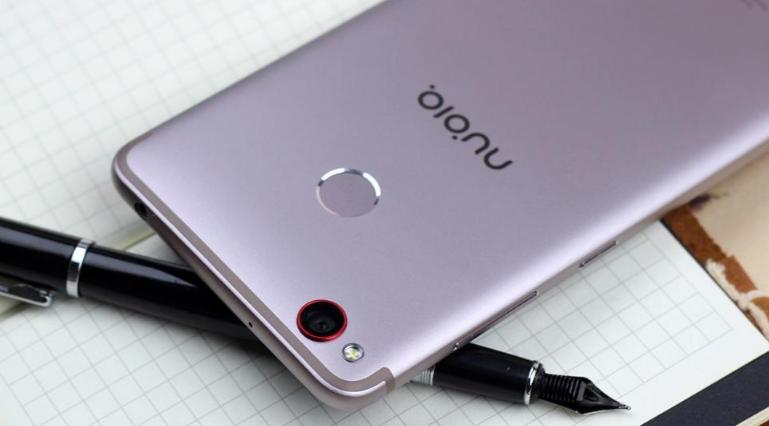 努比亚mini系列发展,努比亚minis