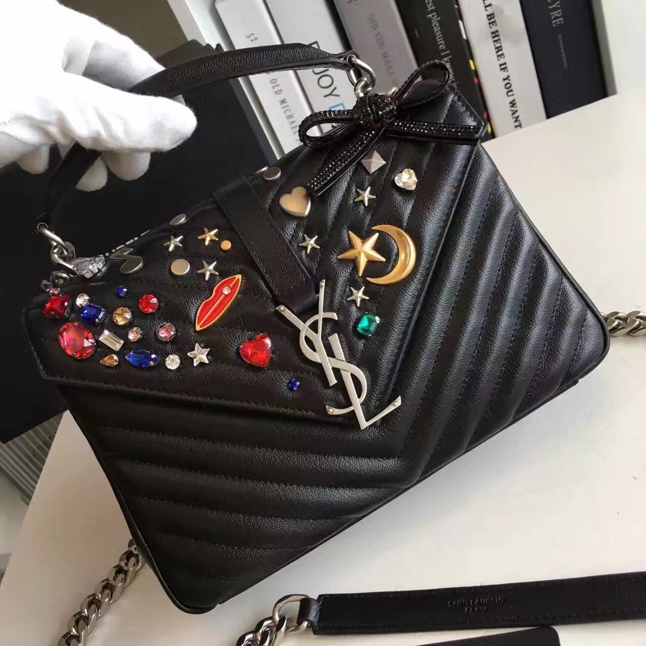 ysl星辰现在还有吗,别再刷屏是什么意思