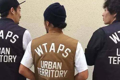 买不到MADNESS，还可以看看6叔最爱的Carhartt.