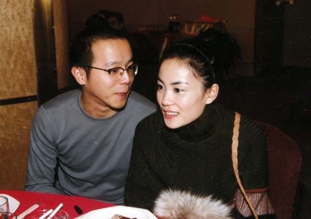 王菲有什么魅力让窦唯谢霆锋喜欢,窦唯和谢霆锋谁的音乐造诣高