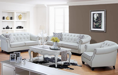 客厅是放沙发还是放椅子,小客厅适合皮沙发还是布艺沙发