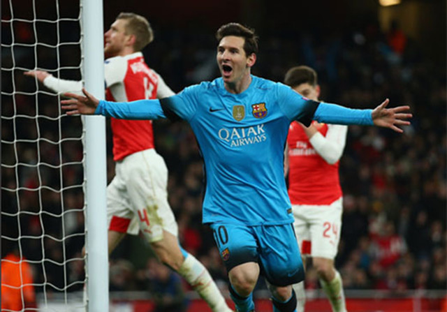 还敢黑球王?专注打脸三十年,梅西球场复仇记