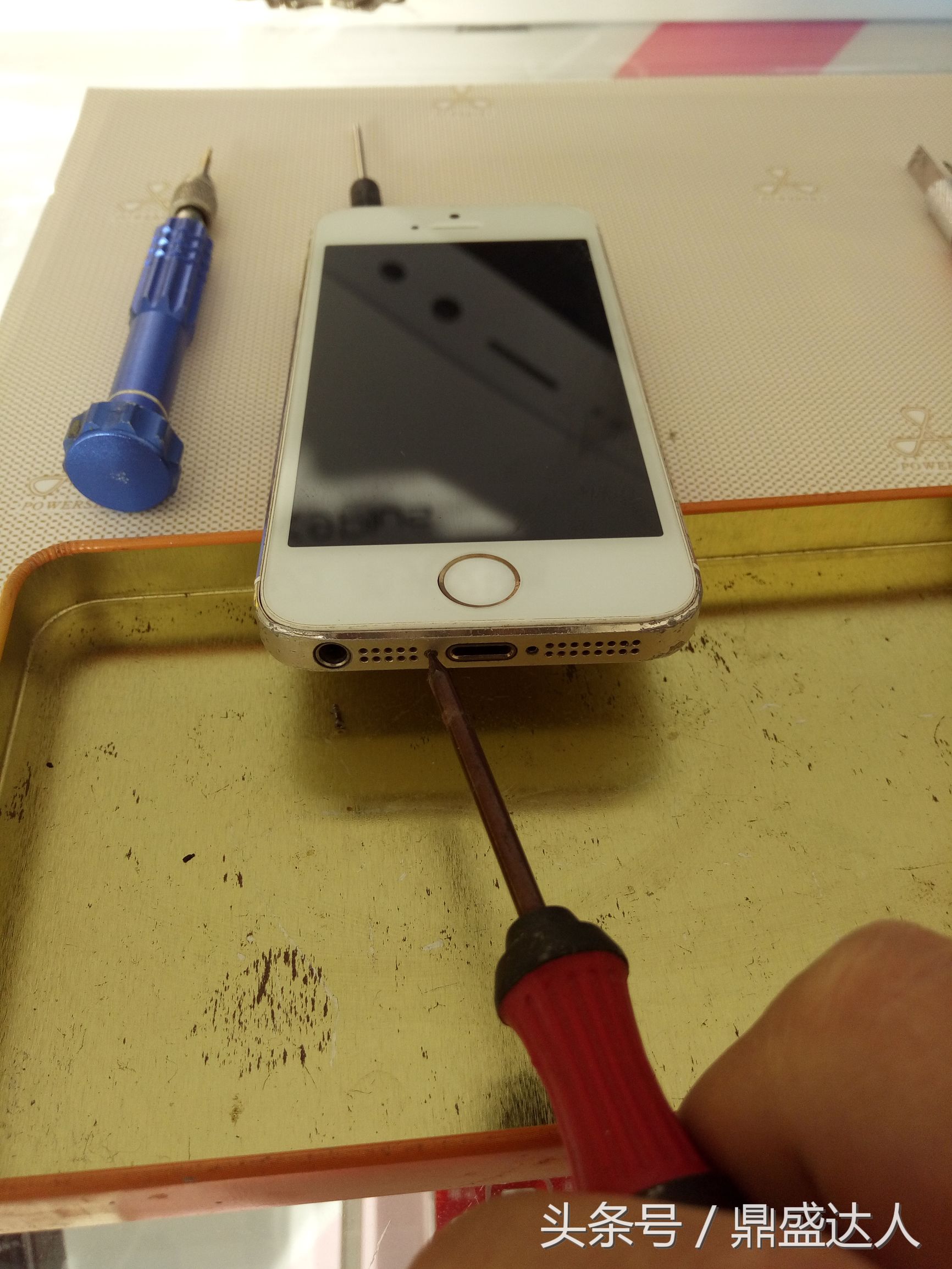 苹果5s拆机换壳视频教程,苹果5s拆机更换主板