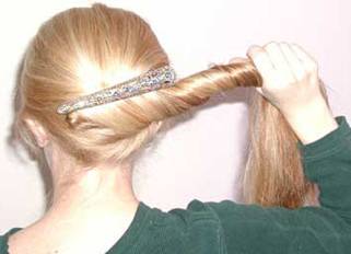 空姐盘头发的简单方法,短发盘头发的简单方法