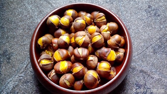 用剥栗子神器剥栗子的正确方法,如何剥栗子剥出完整的栗子肉