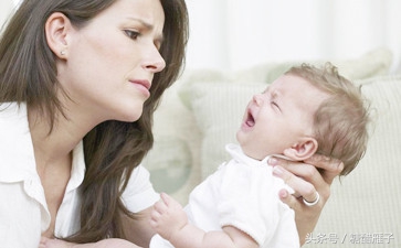 宝宝每晚睡觉哭得脸通红,婴儿哭到脸发紫没声了十几秒