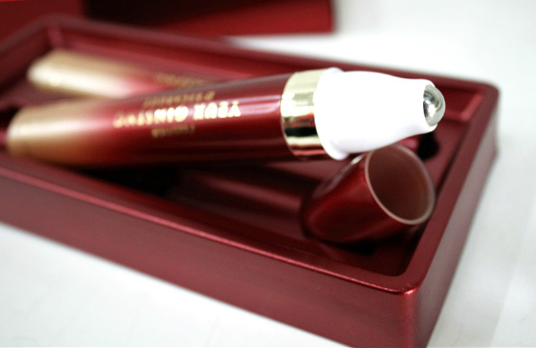 给大家推荐一款超好用的眼霜,几款非常实用的眼霜